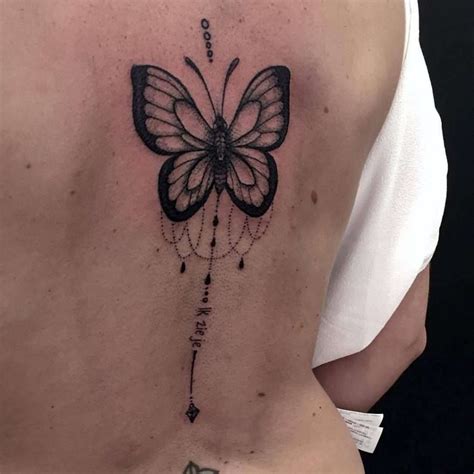 tatuaje de mariposa